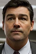 Kyle Chandler