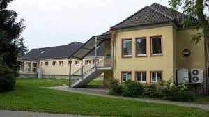 Die grundrisse dieser komfortappartements sind dadurch sehr individuell und. Medizinische Fakultat Universitatsklinikum Magdeburg A O R Hauser
