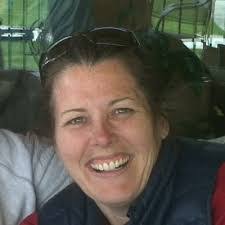 Amy Toth's Instagram, Twitter & Facebook