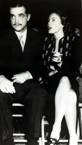 Erfolgreichere produktionen wie hell's angels (1930, der bis dahin teuerste film der welt) und the front page (1931) wurden für den oscar nominiert. 260 Howard Hughes Ideen Flugzeug Howard Hughes Jane Russell