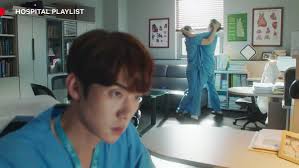 Yayang, S.Bst (@namjarln)