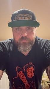 Chris Elias's Instagram, Twitter & Facebook