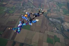 Solo skydiving can one of the greatest adventures! Skydiving Tips 5 Reasons To Try Aff Skydive Tecumseh