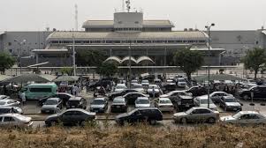 A light passenger aircraft belonging to the nigerian military has crashed outside the country's capital city of abuja. Nigerian Military Plane Crashes On Approach To Abuja Airport Asharq Al Awsat