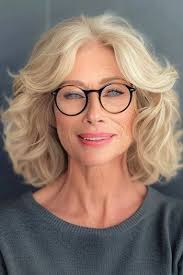 Linda Larcom (lindalarcom)