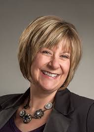 Elaine Roark's Instagram, Twitter & Facebook