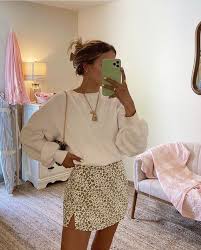 Pin By Aysegul Unal On F A S H I O N In 2020 Fashion Inspo Outfits Fashion Fashion Inspo