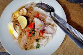 Citarasa rempah masak laksa yang dilengkapi dengan santan, makin menjadikan kuahnya enak dan. Resepi Bonda Laksa Perak Berempah Istimewa Dan Sedap Luar Biasa Iamfuzy Com