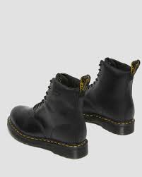1460 Men's Waterproof Lace Up Boots in Black | Dr. Martens