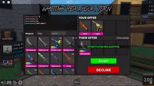 Its face has 6 horns, and a mouth that goes into the blade that is jeweled with teal gems. Trading Luger And Heat For Chroma Boneblade Murder Mystery 2 Youtube