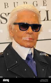 Costume designer hi-res stock photography and images