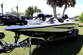 The pantera just might be one of the most easily recognized models in bass boats. 2020 Bass Cat Pantera 2 For Sale Bass Fishing Boats Aqua Tech Marine Palm Bay Fl