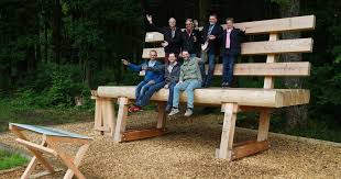 Hg producten o a hg schimmelreiniger en. Birresborner Bank Bietet Selbst Riesen Genugend Platz