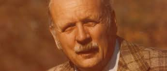 Robert Menke to join the business hall of fame