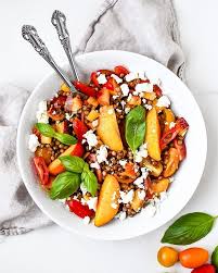 Olivia Preseau Sur Instagram Salade De Lentilles Nectarine Feta Et Tomates Recette En Video Stories A La Une Pour Ce Soir On In 2020 Food Cobb Salad Cobb