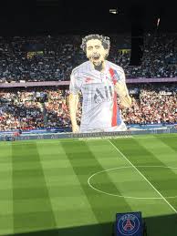 After bad blue boys returned this week to their stadium, we have more good news from ultras world. Befoot Twitterissa Le Tifo Du Parc Des Princes En Hommage A Marquinhos Psgrcsa Aurelienlgmoec