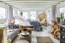 The Best Home Improvement Shows On Netflix In 2019 Tag Tibby Design In 2020 Genevieve Gorder House Boat Houseboat Living