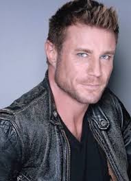 Актёры, режиссер и создатели фильма Акулий торнадо (2013)