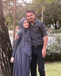 Malaysia's sweetheart lisa, 28, announced the news at the launch of the. Sgeyil3 Qjeokm