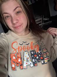 I made a Fall mama sweatshirt for myself