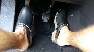Wooden Clogs Pedal Pumping Wooden Clogs Pedal Pumping Clogs