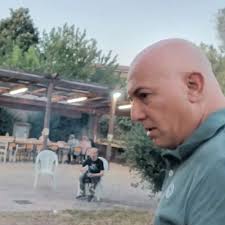 Ciao sei bellissima ti va di fare amicizia