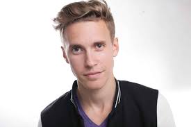 Christopher Schaap's Instagram, Twitter & Facebook