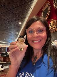 Barbara Eisinger's Instagram, Twitter & Facebook