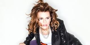 Sandra Bernhard