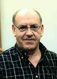 Wade Hendrix's Instagram, Twitter & Facebook