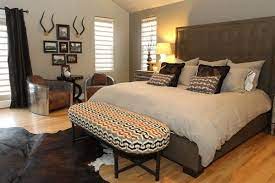 The standard king size spring mattress are 76 x 80. Mens Bedroom Ideas With Large King Size Bed Home Decor Bedroom Living Room Remodel Bedroom Design Diy