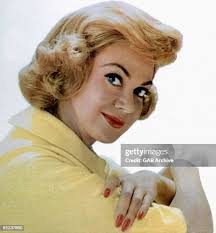 24 Katherine Kalinsky Photos & High Res Pictures