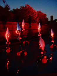 Inflate the balloons with helium to get the balloons rising toward the ceiling, and use small pieces of ribbon in a coordinating color to tether them down. Pool Decor Pool Balloons Melbourne Magic In The Middle