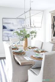 A Simple Navy Blue And White Easter Tablescape In 2020 Country Dining Room Table French Country Dining Room Spring Table Decor