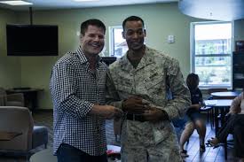 Former Marine, UFC Fighter visits base