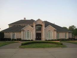 1305 Danbury Dr Mansfield Tx 76063 Movoto Com Estate Homes Real Estate Residential House