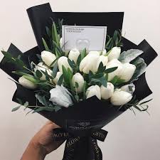 For those of us who wouldn't even know where to start, poppy offers a floral style quiz to help you find your aesthetic. If You Love A Flower Don T Pick It Aesthetic Flowers Facebook