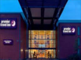 For the british independent traveller, premier inn is very often the benchmark that alternatives hotel options are compared against. Premier Inn London Heathrow Airport Bath Road London Best Price Guarantee Mobile Bookings Live Chat
