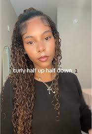 don’t look at my room i have to unpack 😩 #curlyhair #curlyhairstyles #fyp