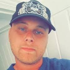 Luke Hardwick's Instagram, Twitter & Facebook