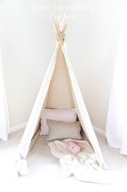 To make a teepee, you need 4 durable wooden dowels that should be 6′ feel and 3/4 in diameter. How To Make A Teepee Tent An Easy No Sew Project In Less Than An Hour