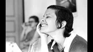 Cantora Brasileira Que Morreu De Overdose Elis Regina E Tom Jobim Cantando Aguas De Marco Cantores Musica Popular Brasileira Tom Jobim