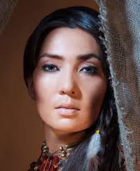 باورکردنی نیست، اما حقیقت دارد. دلسوزی به حال خود بزرگ ترین دشمن بشر و  سرچشمۀ بدبختی هاست. بدون دلسوزی برای خویش هرگزانسان نمی توانست این چنین  خودبزرگ بین باشد که هست. به