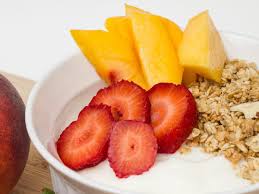Desayuno Saludable 2 Opciones Para Disfrutar Del Yogur Griego Y Las Frutas Recetas Alimentos Recetas Con Yogur Griego Mexico Espana Estados Unidos Eeuu Usa Nnda Nnni Vida Sana Depor