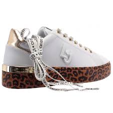 From zip round purses, leather purses and coin purses, shop a variety of large to small sizes for women in classic black hues to floral pink prints. Women S Sneakers Liu Jo Milano Silvia 01 Synthetic White Gold