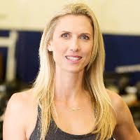 Julia Tilley » partners :: Beach Volleybox