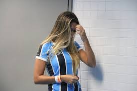 The negotiation between alvinegro and the coach's representatives won a 'new chapter' on wednesday, when the former bbb showed a conversation with the girl, Apos Violentar Carol Portaluppi Torcedores Do Flamengo Espancam Vascainos Na Rua Imagens Fortes Lol Esporte