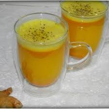 Kurkuma Ingwer Vitamincocktail Immunbooster Fur Die Kalte Jahreszeit Wiewowasistgut Com Rezept Kurkuma Kurkuma Rezepte Kurkuma Gesundheit