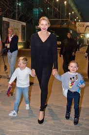 Jun 17, 2021 · gräfin sophie: Furstin Charlene Steckbrief News Bilder Gala De