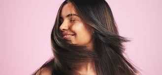 Elsa Navarro from Khiron about the effects of CBD: COSSMA